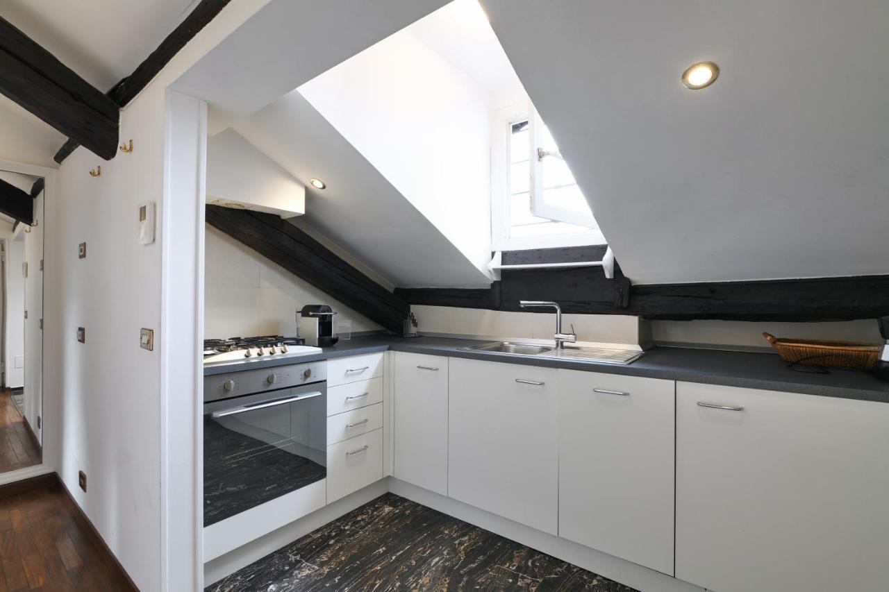 Elegant P.Venezia Attic Apartman Milánó Kültér fotó